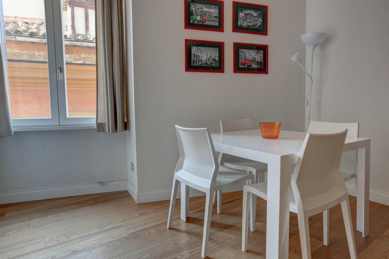 La Casa Sui Fori Apartment โรม ภายนอก รูปภาพ
