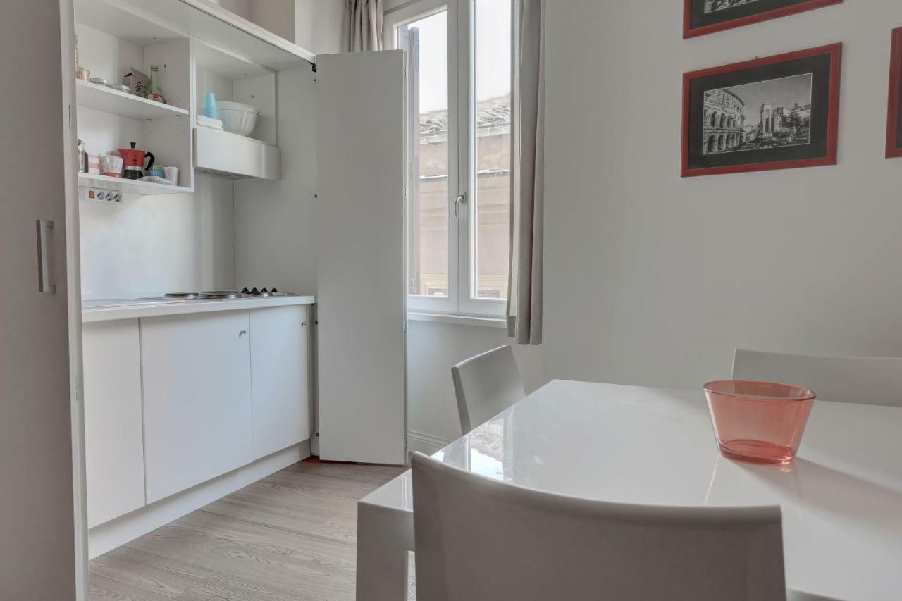 La Casa Sui Fori Apartment โรม ภายนอก รูปภาพ